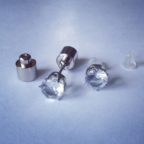 SVIJETLECE LED NAUSNICE